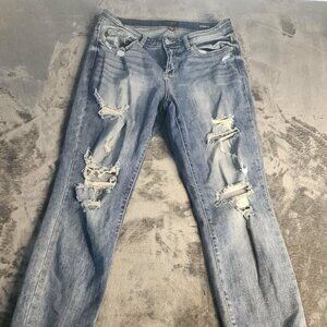 Judy Blue Jeans Womens 9/29 Boyfriend Fit Mid Rise Destroyed